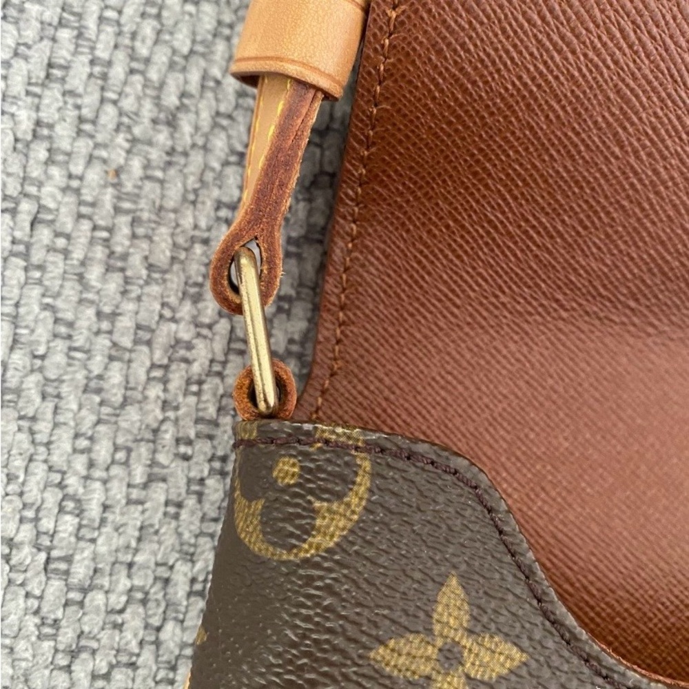 Louis Vuitton Classic Monogram Crossbody Bag - Picture 6 of 10